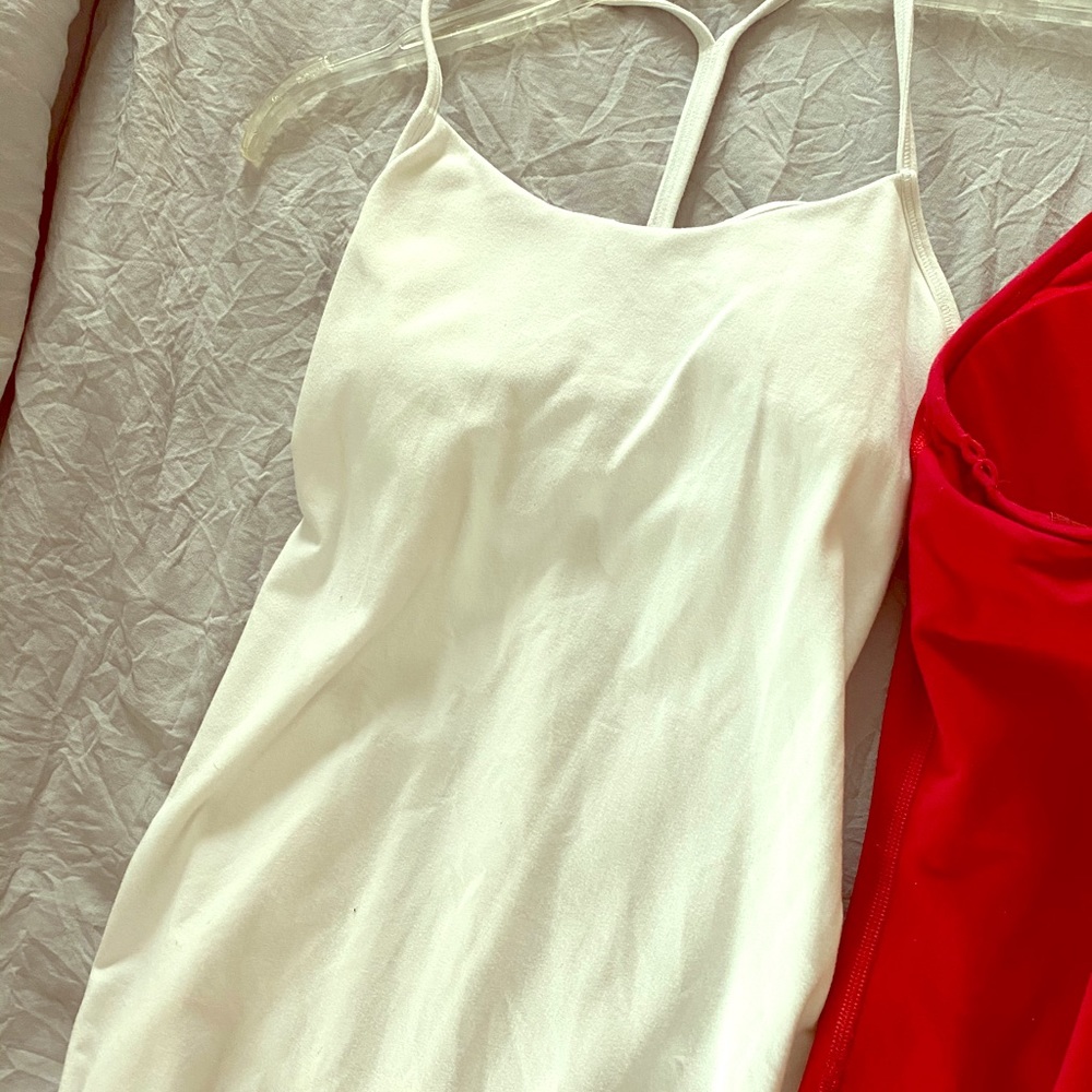 Lululemon tanks